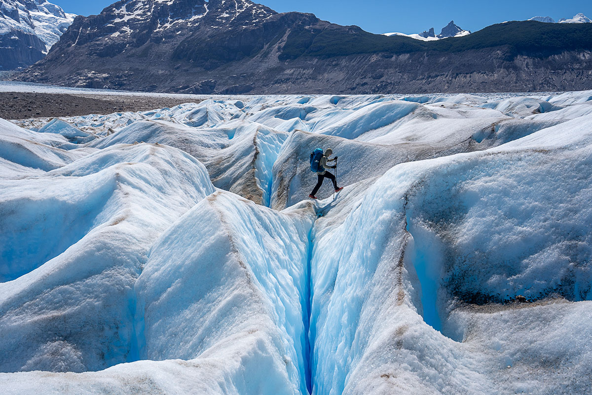 Hoka Anacapa 2 Low GTX (hiking on glacier)